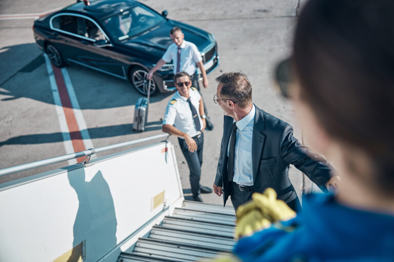 Special Occasions in Canada: Luxury Hotels and Limousine Experiences